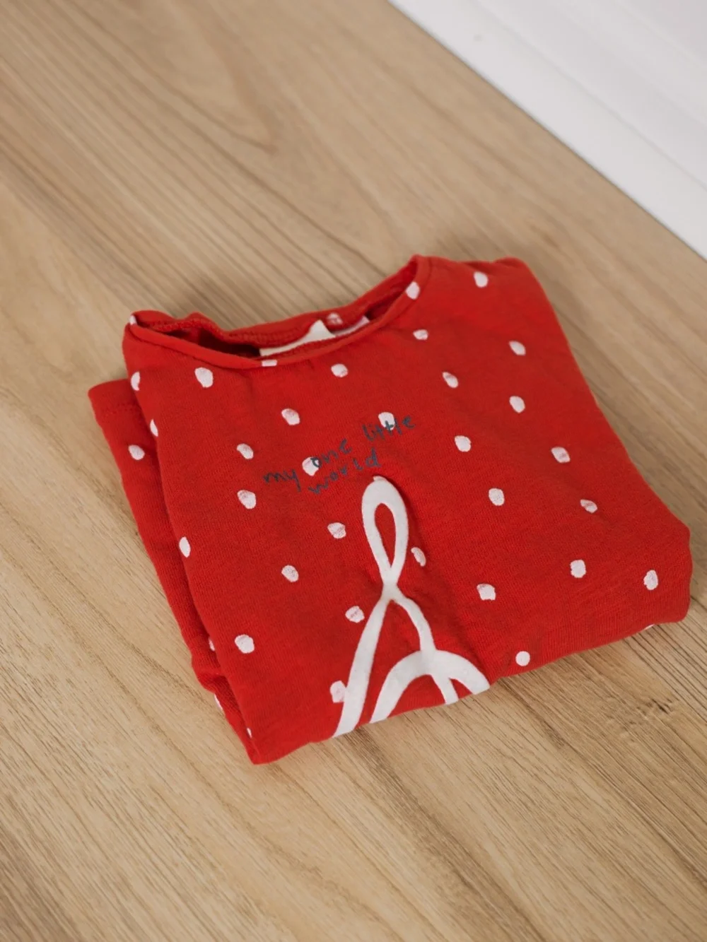 Zara Children's T-Shirt - Red Polka Dots with Music Note - Size 3T